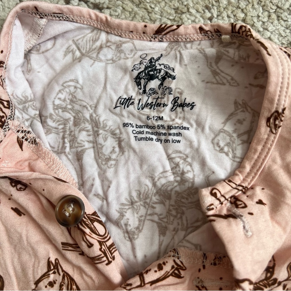 LITTLE WESTERN BABES | Rodeo Romper - Picture 5 of 8
